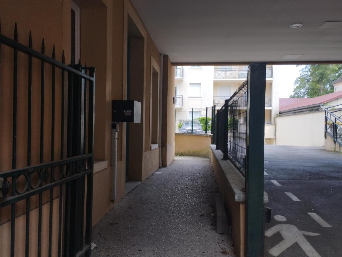 Studio Cosy En Centre Ville Arpajon Εξωτερικό φωτογραφία